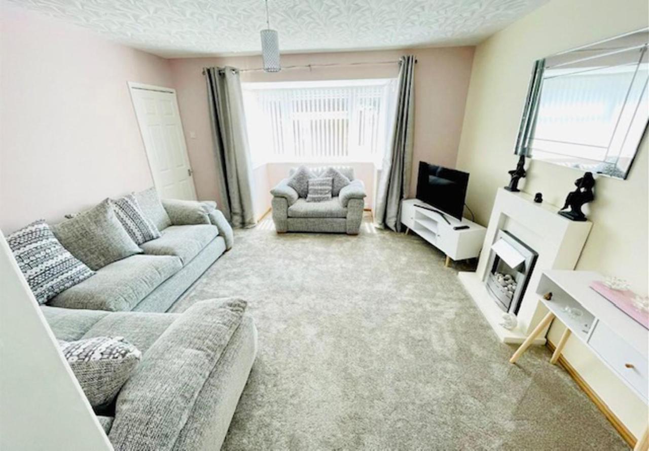 Lovely And Affordable House Closer To The Sea Hartlepool Eksteriør billede